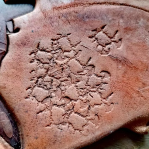 crack leather stamp mold 13mm in 304 stainless steel