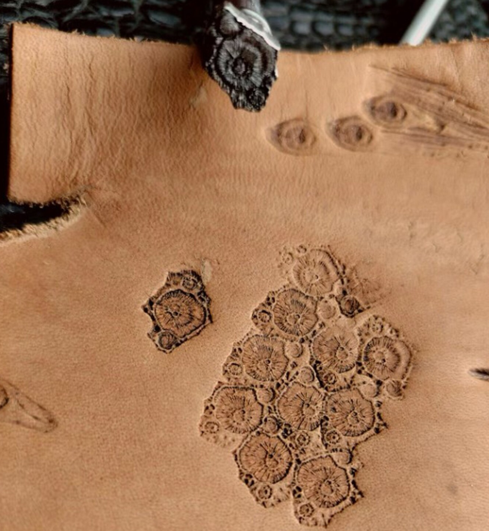 crater leather stamp in 304 stainless steel for vegetable tanned leather