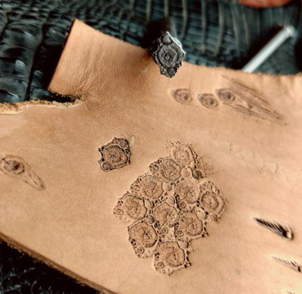 crater leather stamp impression on vegetable tanned leather