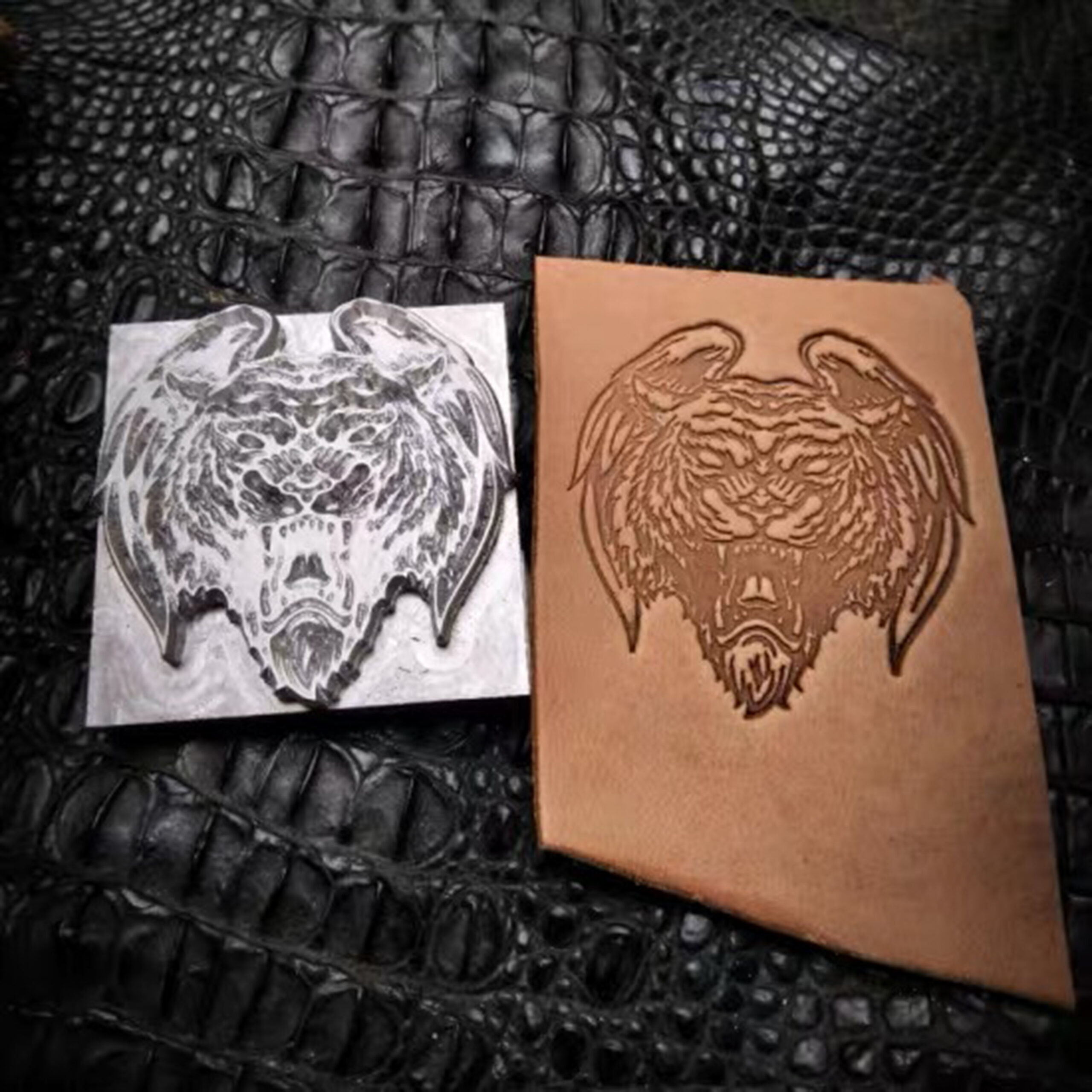 tiger and skull leather stamp mold in 2A12 aluminum for vegetable tanned leather