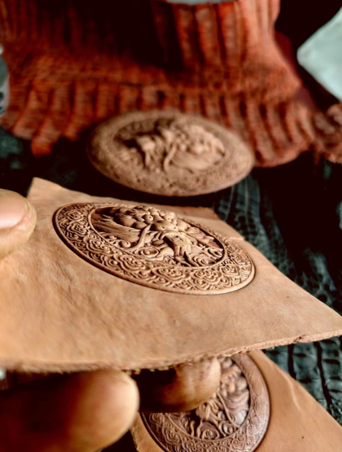 Dragon leather embossing stamper set for 3D leather impression
