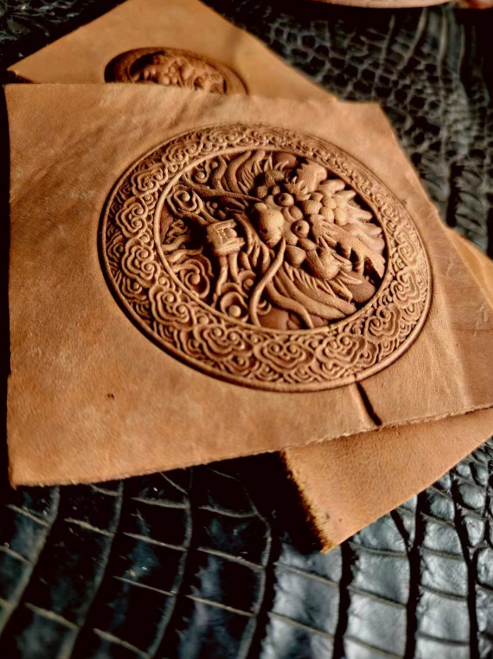Dragon leather embossing stamper set for 3D leather impression