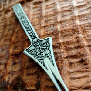 Gothic skull engraved leather stitching chisel tool for leathercraft