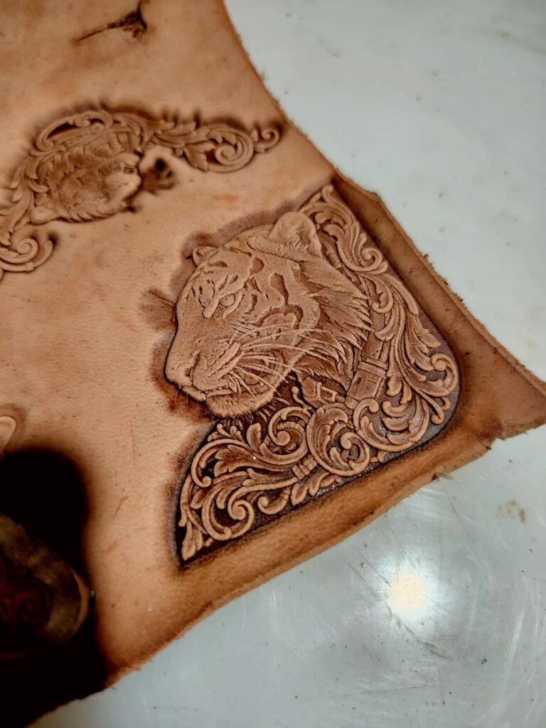 Tiger Corner Leather Stamp Mold
