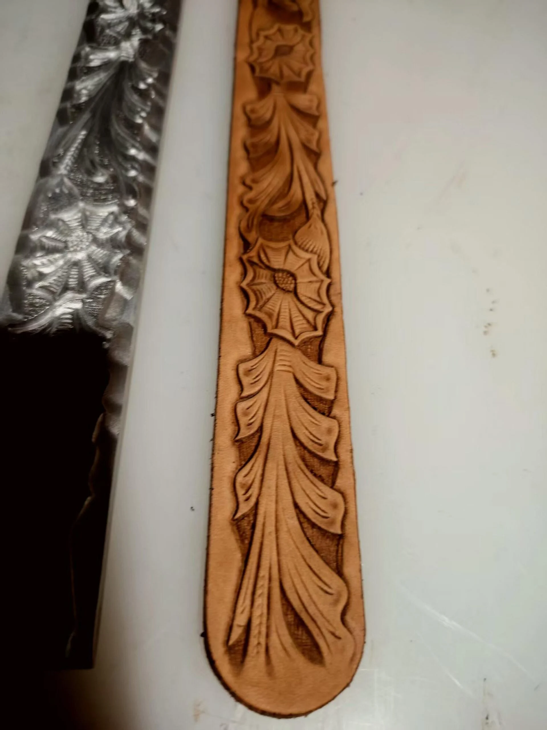 Repeatable Floral Belt Stamp Mold – 224 × 30 mm