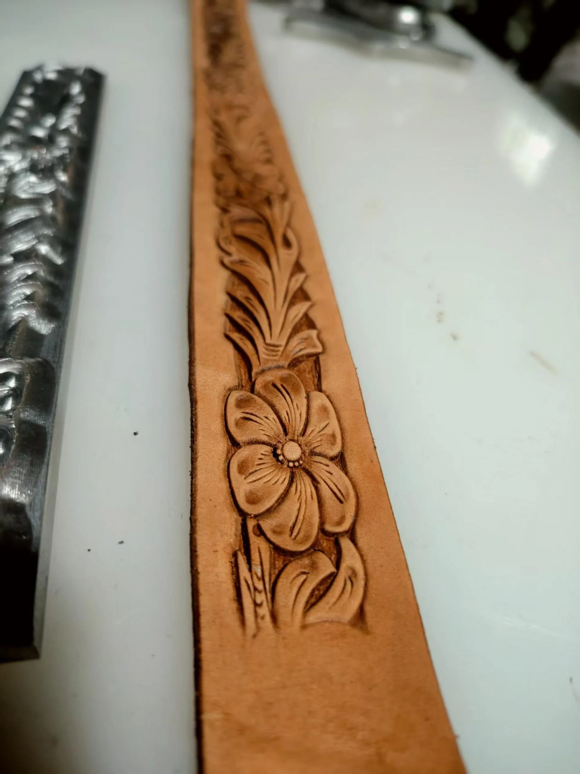 Repeatable Floral Belt Stamp Mold – 217 × 30 mm