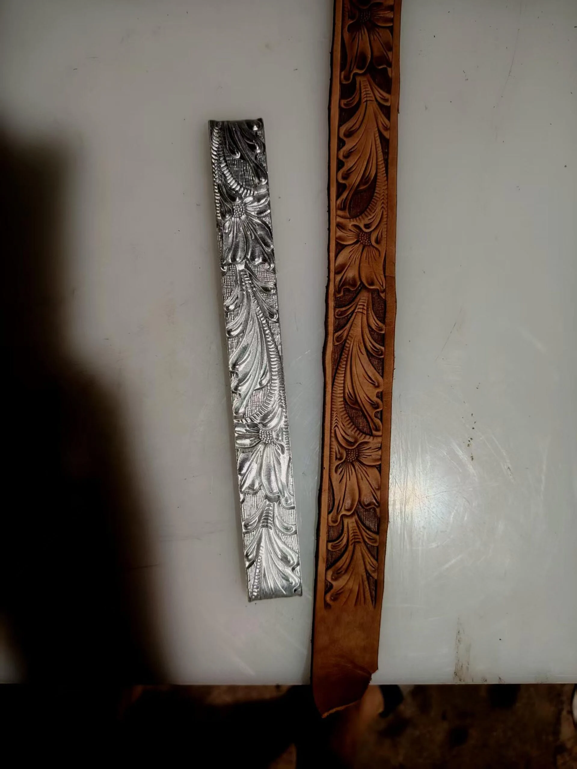 Repeatable Floral Scroll Stamp Mold – 210 × 24 mm