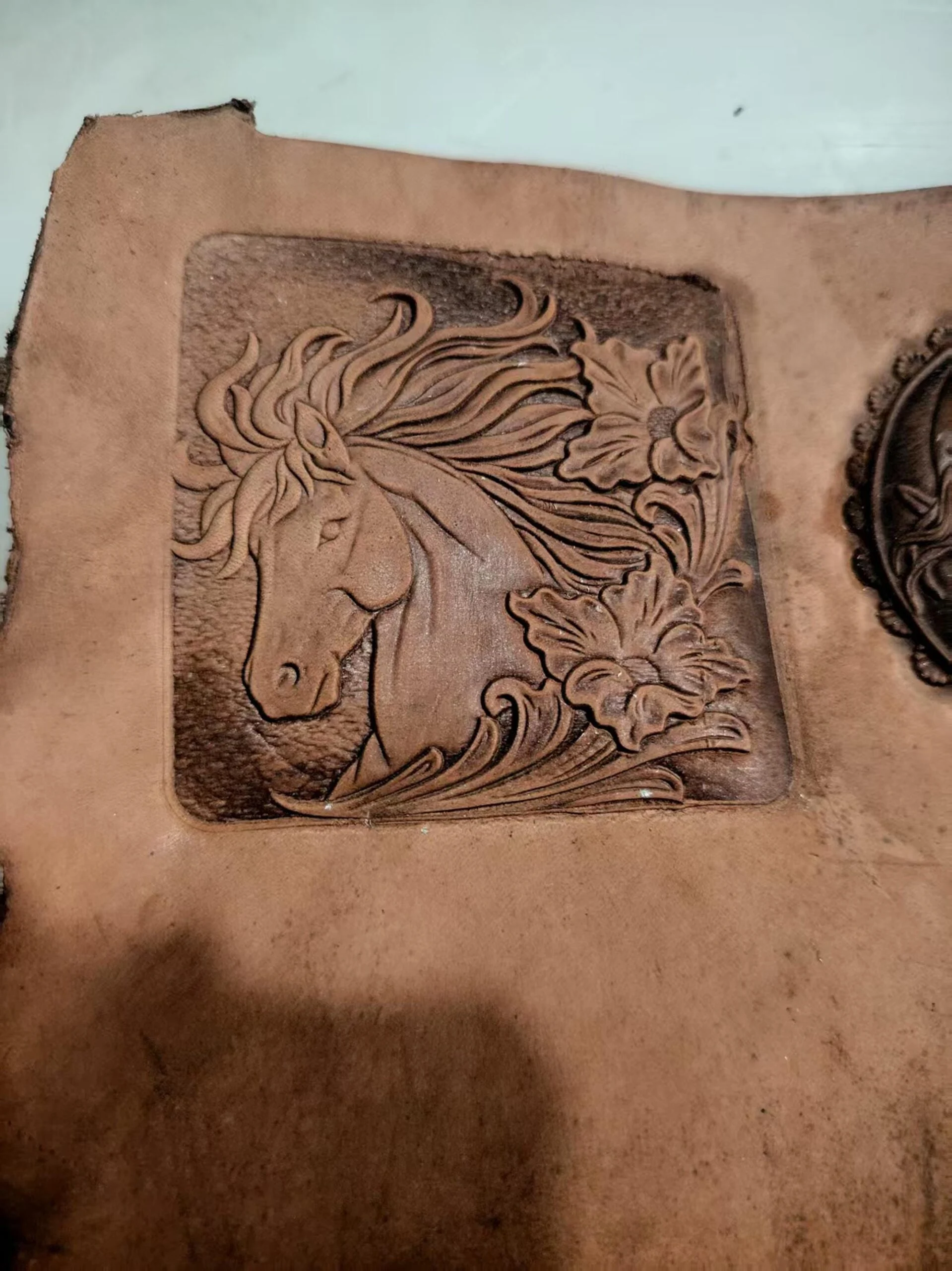 Floral Horse Portrait Leather Stamp Mold – 78 mm