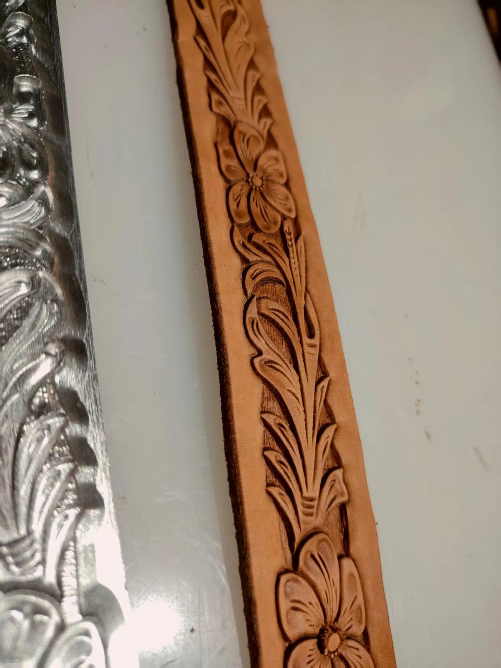 Repeatable Floral Belt Stamp Mold – 217 × 30 mm