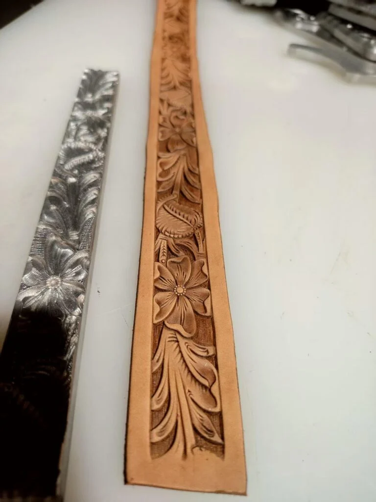 Repeatable Floral Belt Stamp Mold – 210 × 20 mm