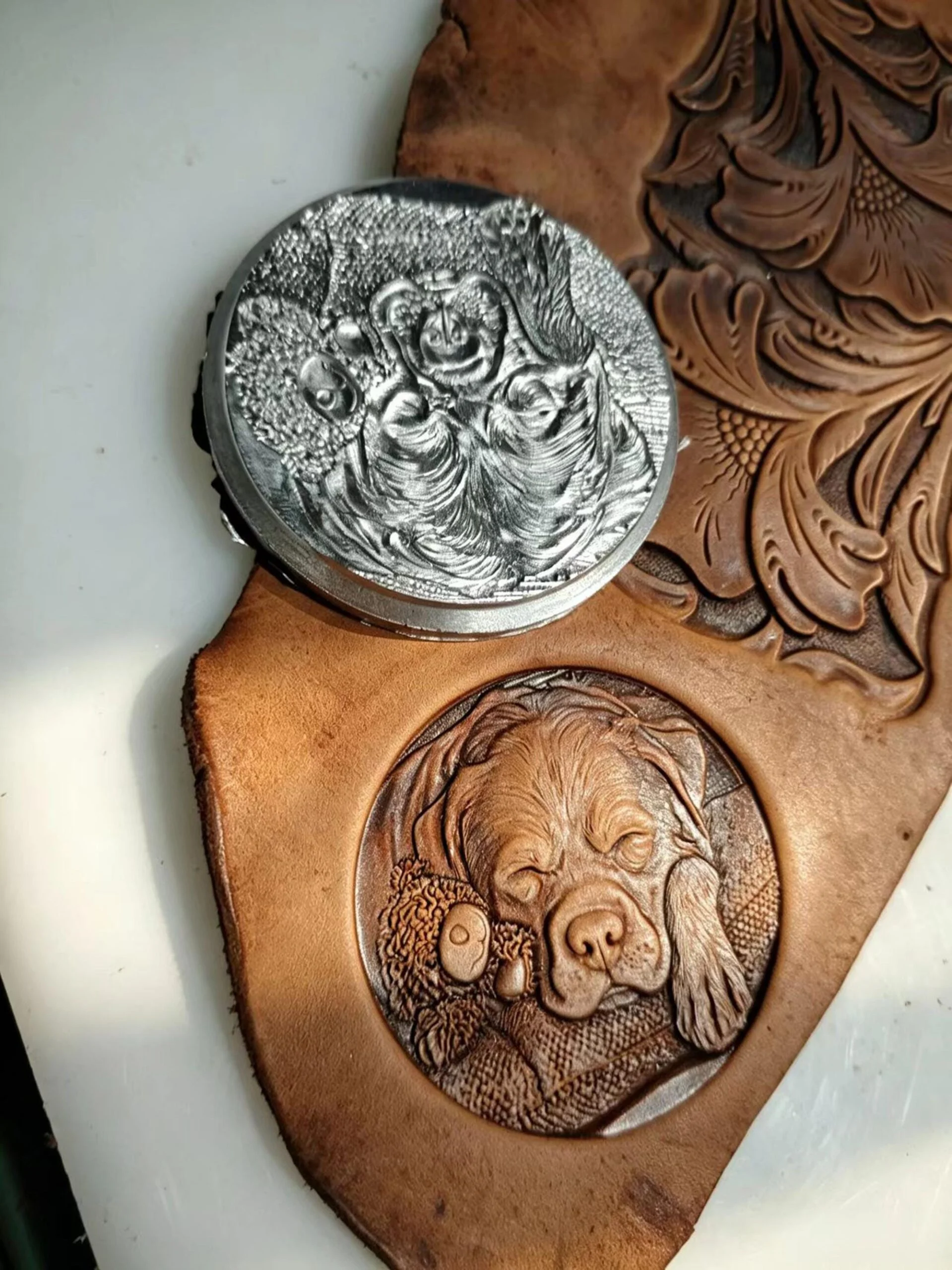 Sleeping Puppy Leather Stamp Mold – 78 mm