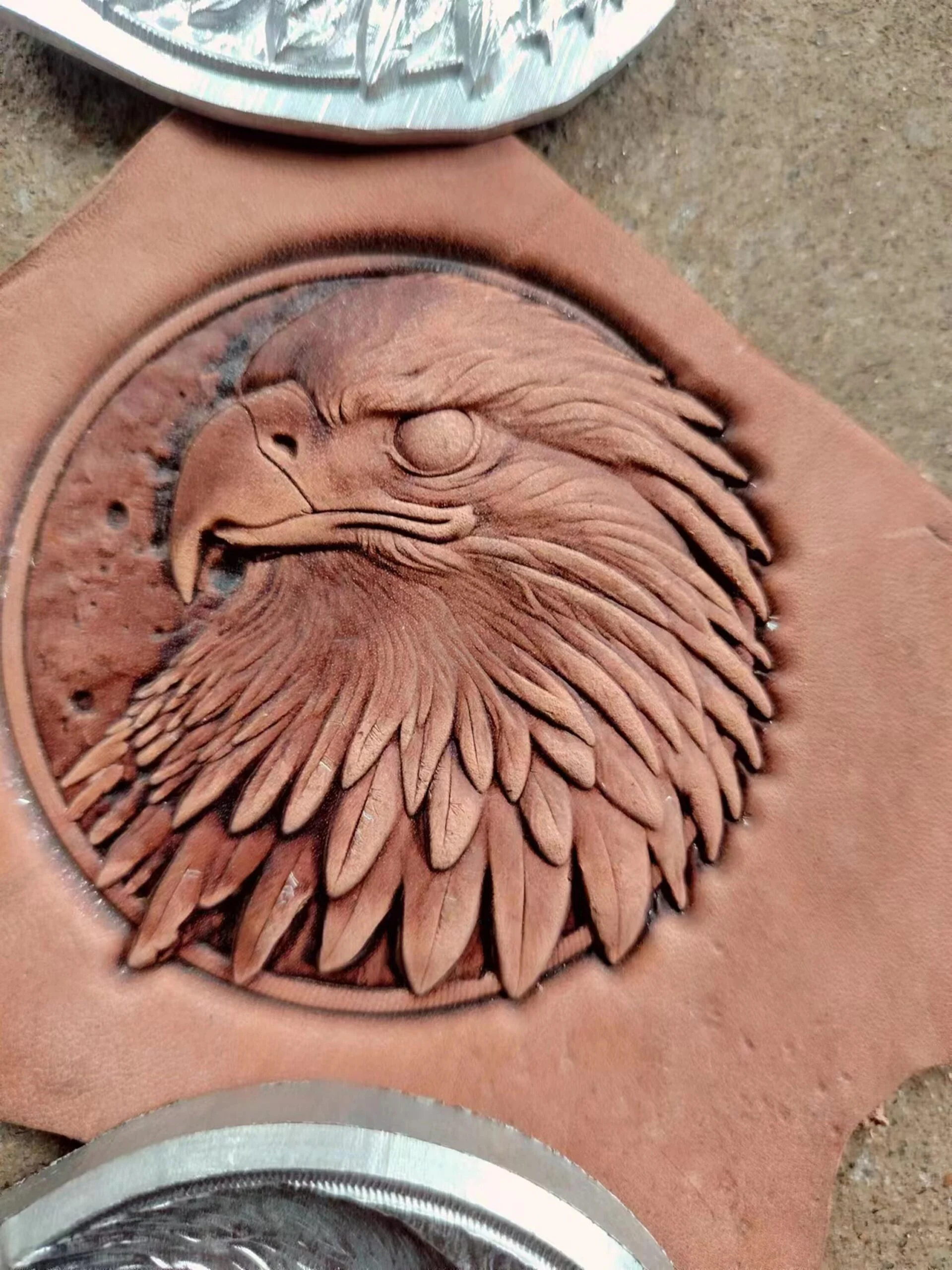 Round Eagle Head Leather Stamp Mold, 76 × 76 mm