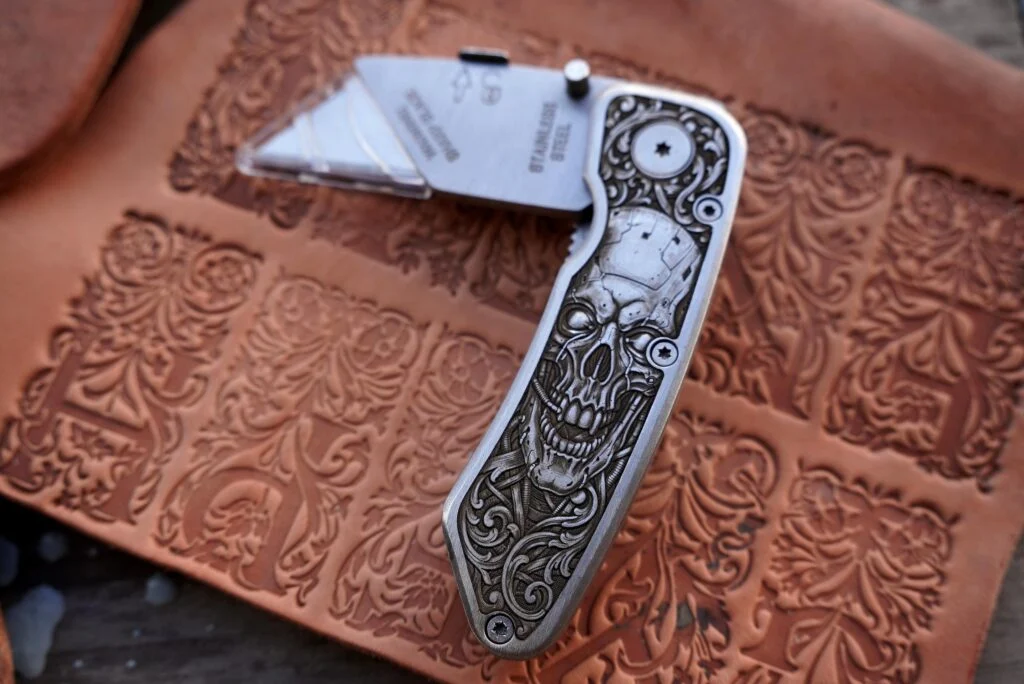Mechanical Skull Engraved Stainless Steel Utility Knife
