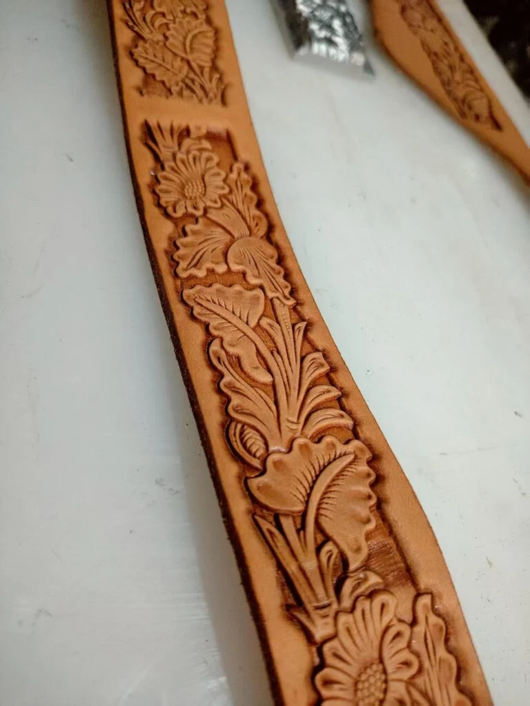 Acanthus Flower Belt Stamp Mold