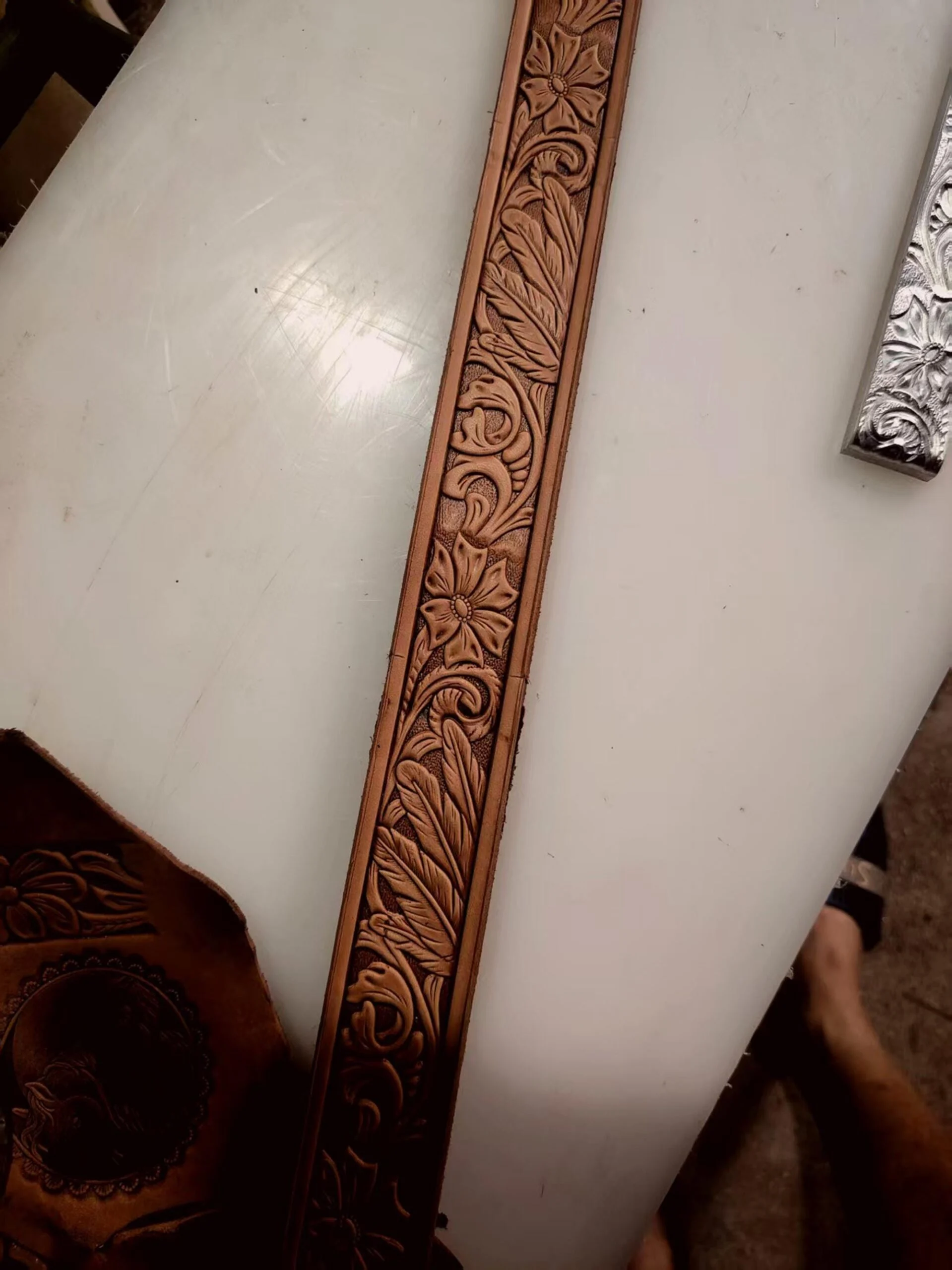 Western Acanthus Floral Belt Stamp Mold
