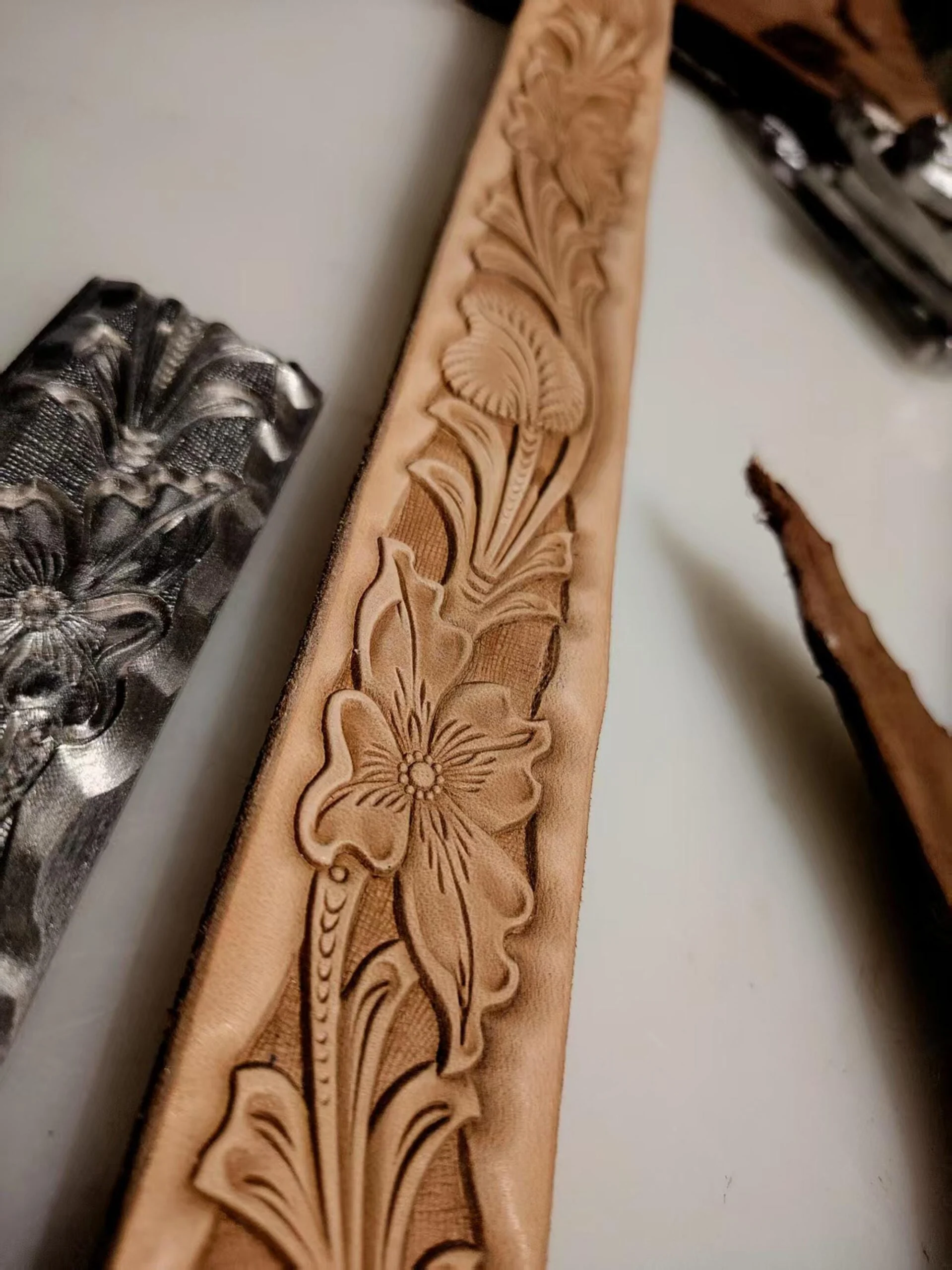 Endless Botanical Belt Stamp Mold