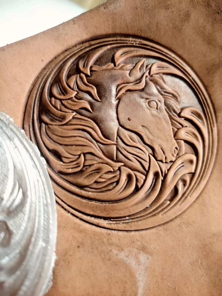 Round Horse Head Leather Stamp Mold