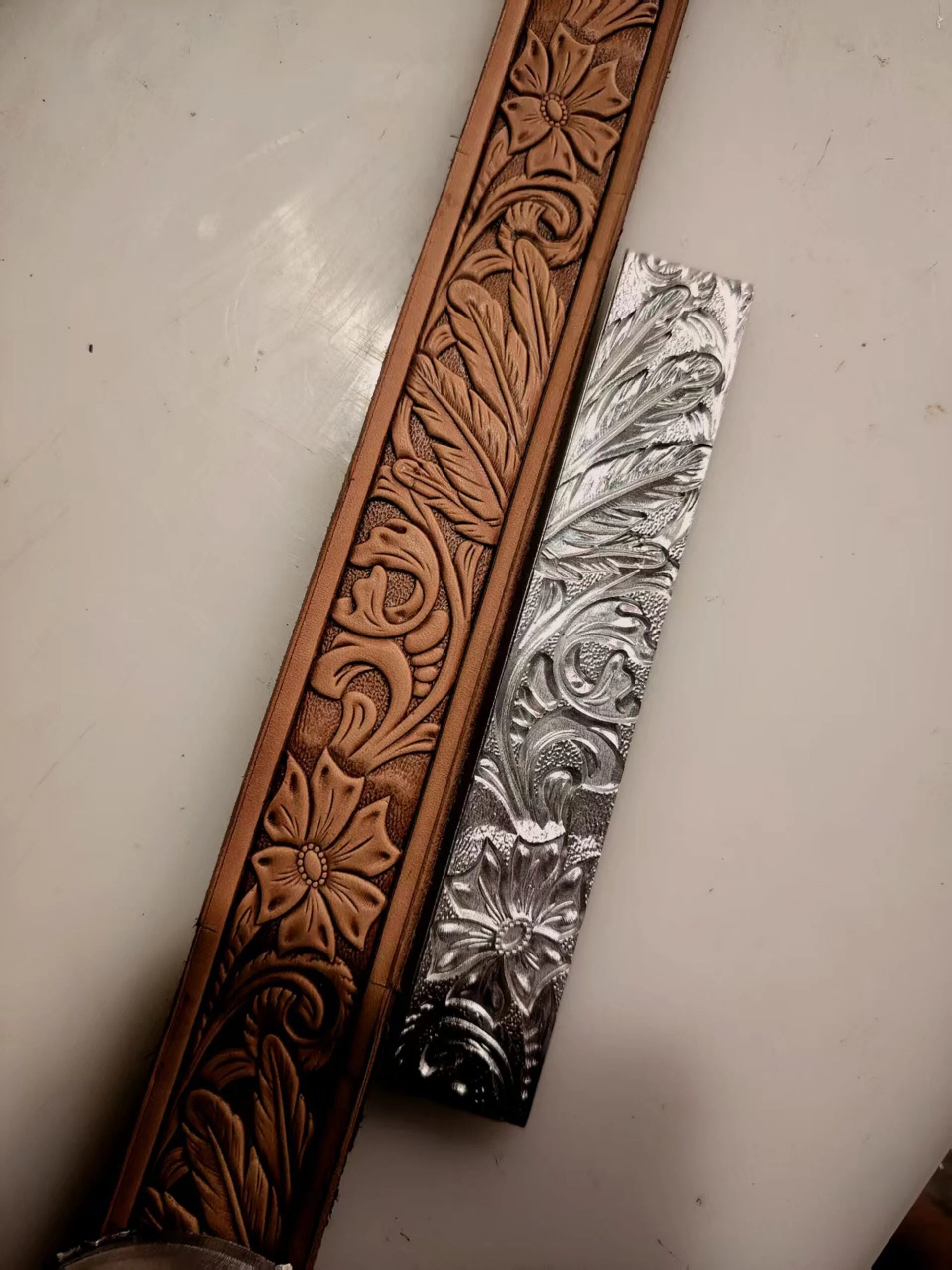 Western Acanthus Floral Belt Stamp Mold