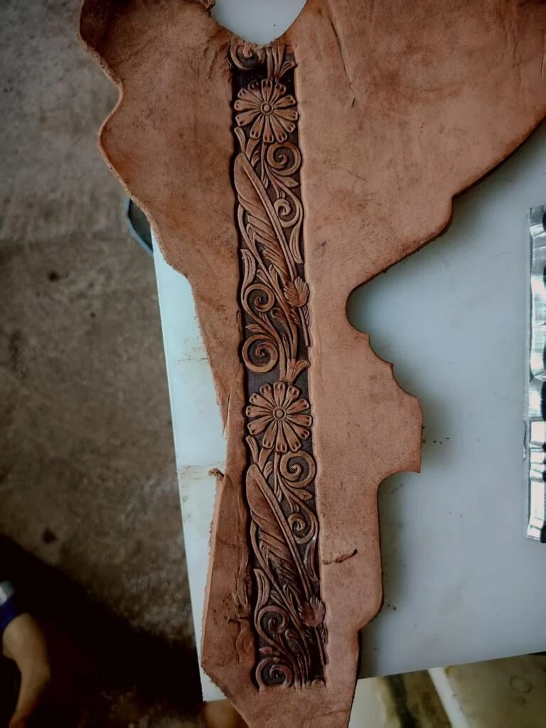 Endless Floral Belt Leather Stamp Mold