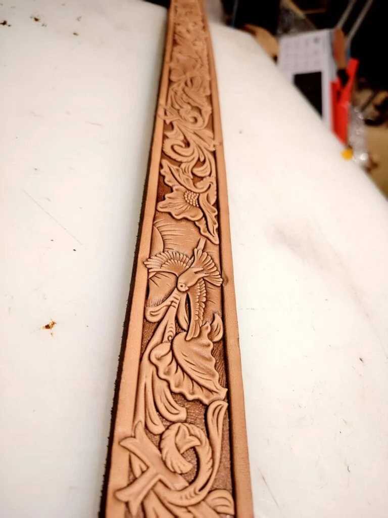 Hummingbird Floral Belt Stamp Mold